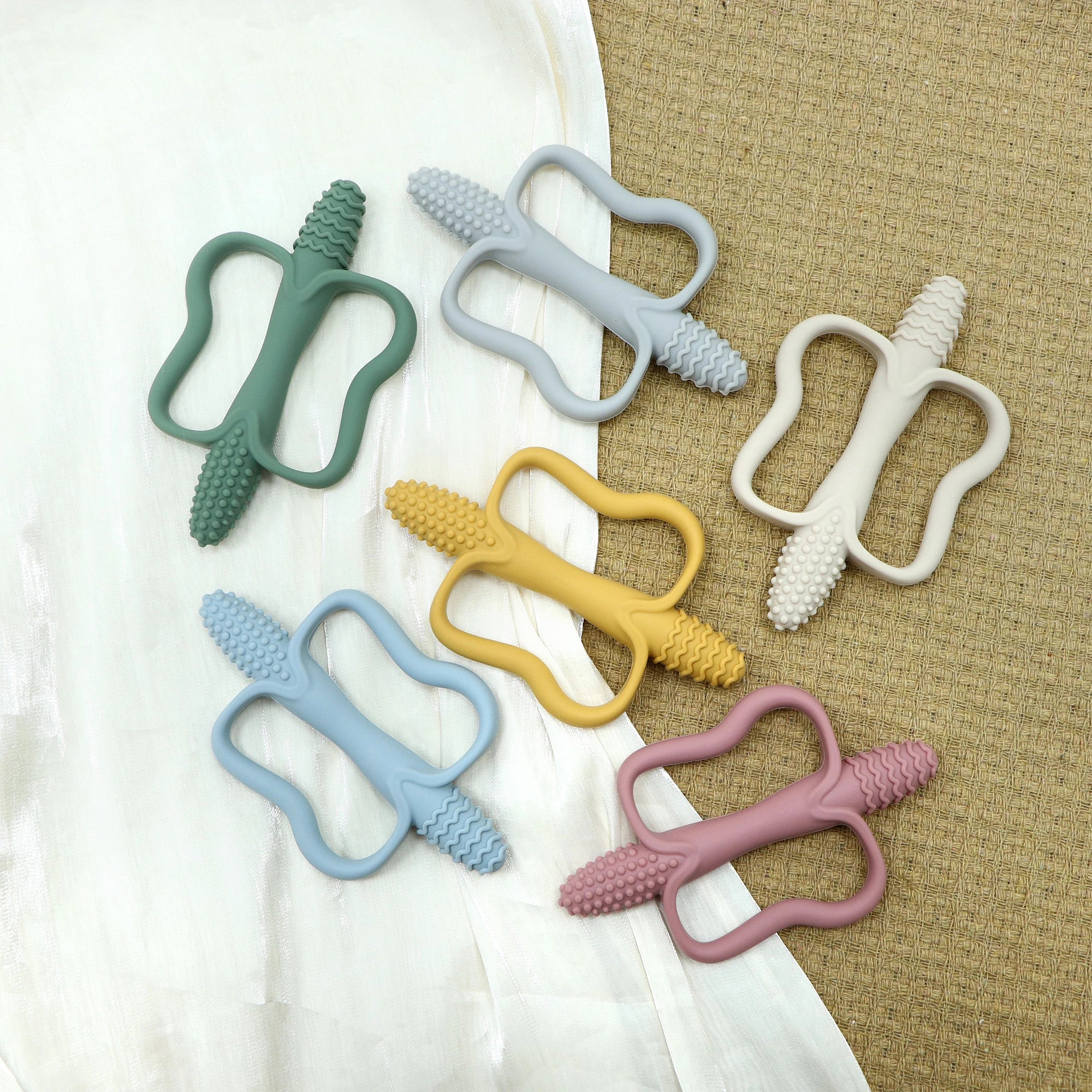 Baby Teething Toys with Easy-Grip Handles, Food-Grade Silicone Teething Toys, Suitable for Babies 0-6 Months, 6-12 Months